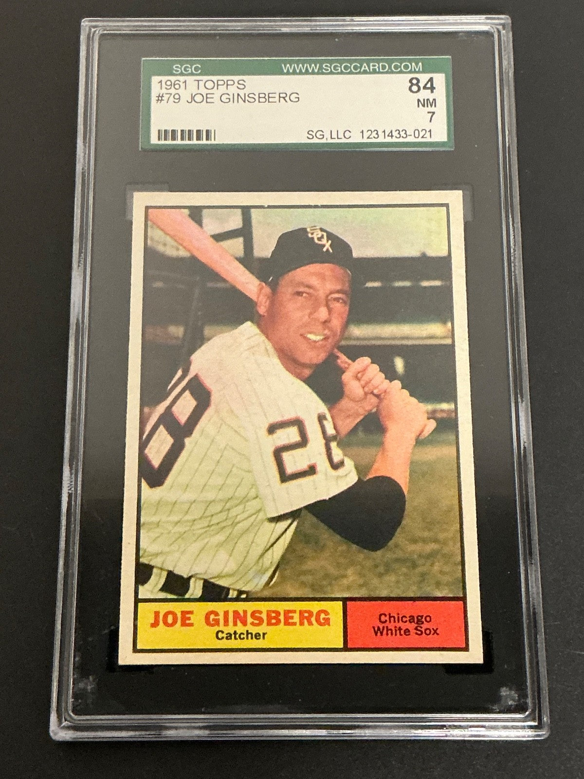1961 Topps #79 Joe Ginsberg White Sox SGC 7 NM 021