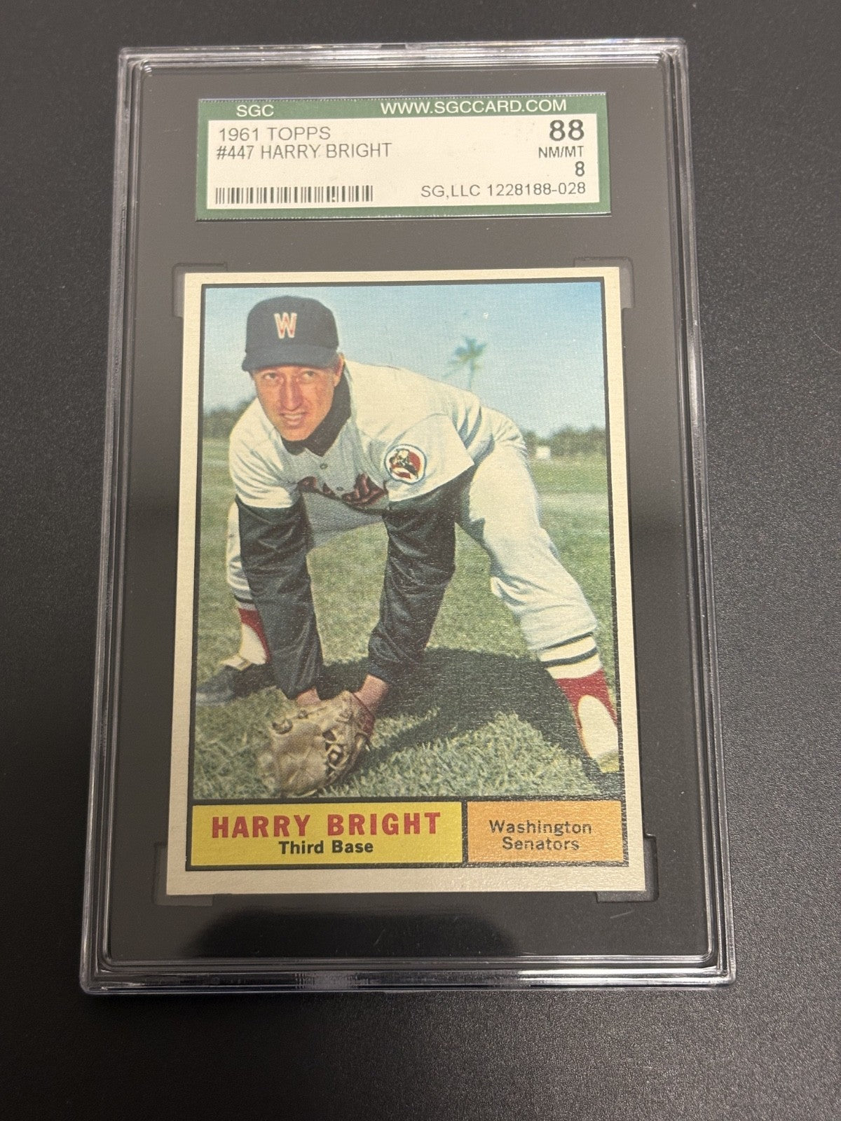 1961 Topps #447 Harry Bright Senators SGC 8 NM/MT 028
