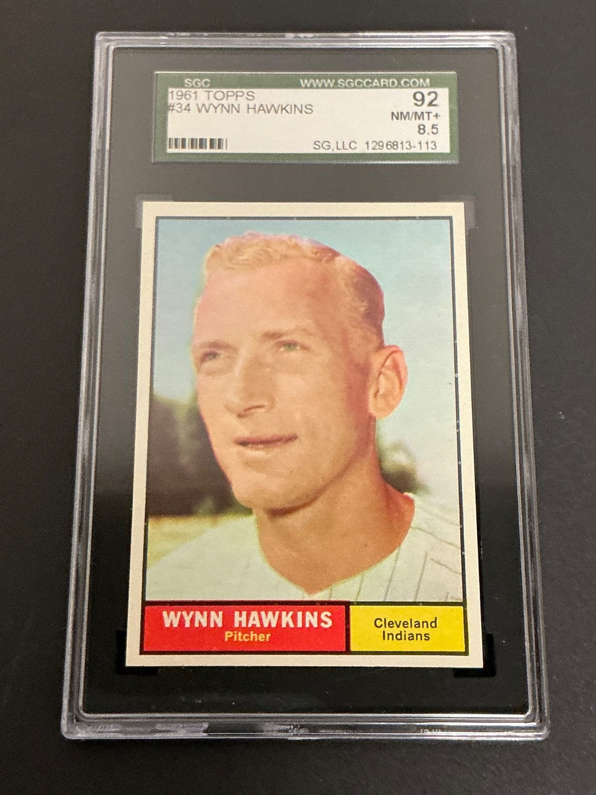 1961 Topps #34 Wynn Hawkins Indians SGC 8.5 NM/MT+ 113